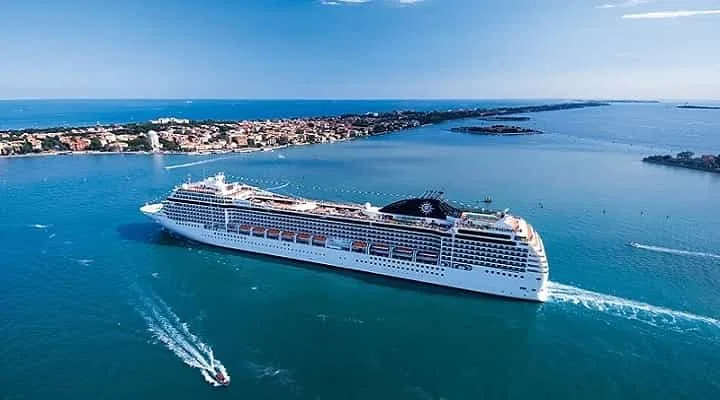 Kuşadası Çıkışlı Gemi Turları